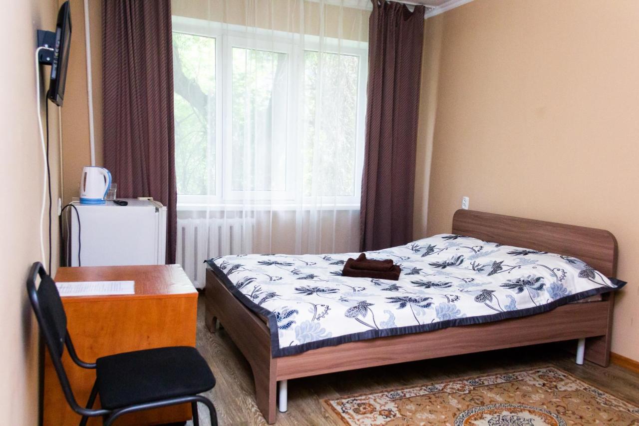 Hotel Tahar Almatı Dış mekan fotoğraf