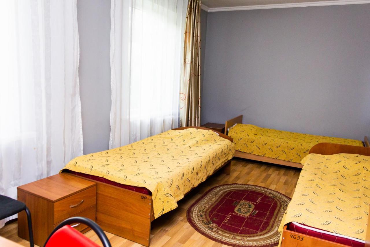 Hotel Tahar Almatı Dış mekan fotoğraf