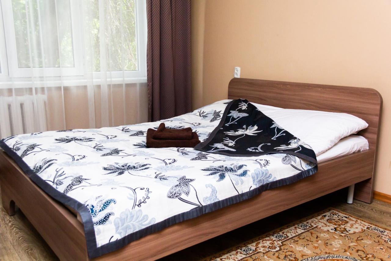 Hotel Tahar Almatı Dış mekan fotoğraf