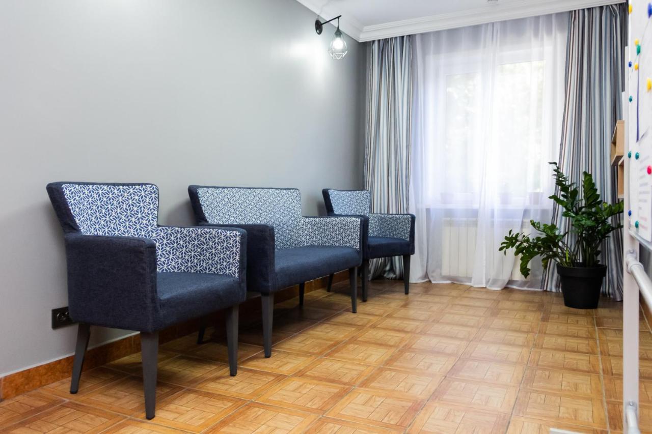 Hotel Tahar Almatı Dış mekan fotoğraf