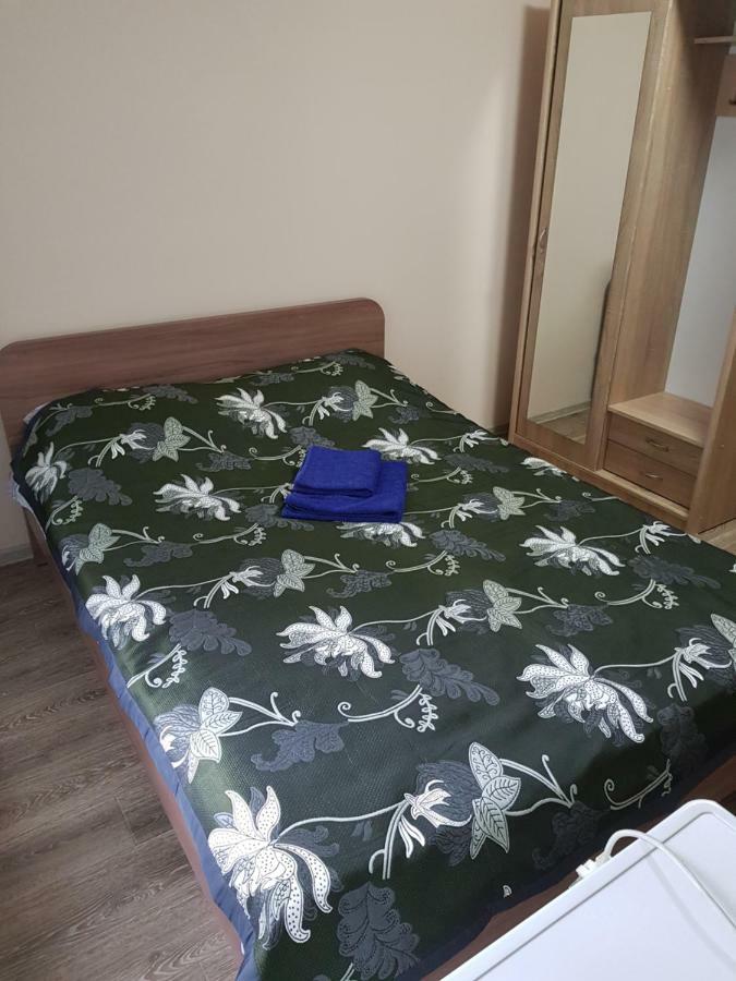 Hotel Tahar Almatı Dış mekan fotoğraf